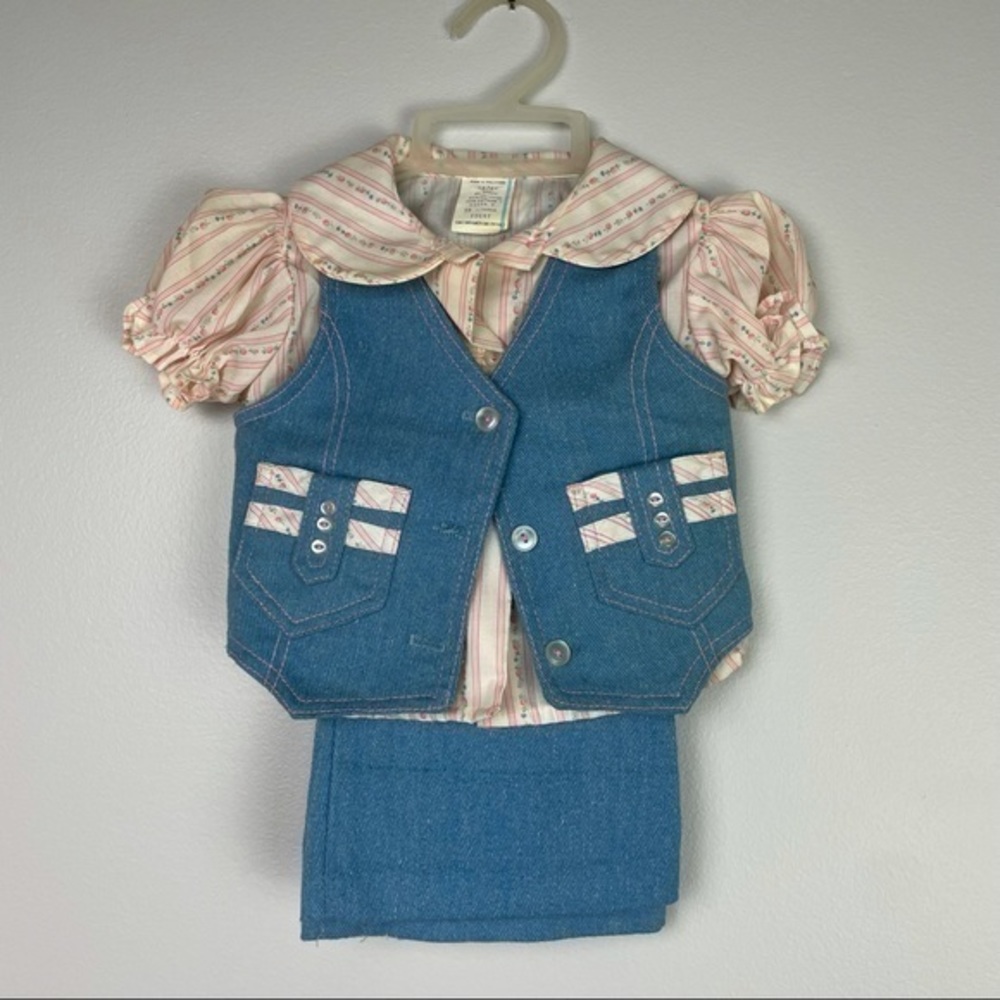 Vintage 70s Toddlers Blue Denim Leisure‎ Suit 3-piece set with vest - Picture 3 of 7